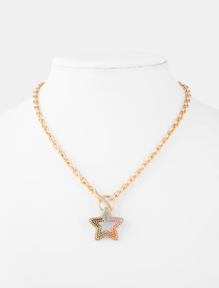 COLLAR EN CHAPA DE ORO CON CADENA DORADA DE BROCHE ESPECIAL Y DIJE DE ESTRELLA CON DETALLES DE PEDRERÍA DE COLORES - MICHELLE ACCESORIOS