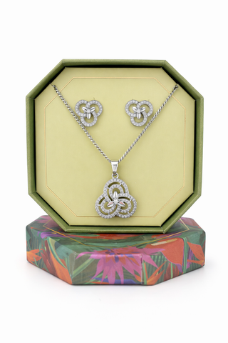 Set Aretes y Collar Evangelina