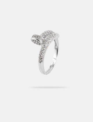 ANILLO AJUSTABLE EN CHAPA DE ORO COLOR PLATEADO EN FORMA CRUZADA CON DETALLES EN PIEDRA ZIRCONIA Y DETALLES DE PEDRERÍA DE CRISTAL - MICHELLE ACCESORIOS