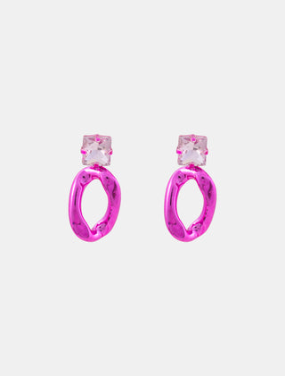 ARETES TIPO BROQUEL CON GOTA COLGANTE DE METAL FUCSIA CON PIEDRA BLANCA MEDIDA 3.2 CM - MICHELLE ACCESORIOS