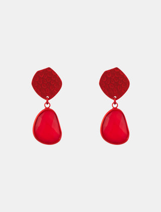 ARETES TIPO BROQUEL CON GOTA COLGANTE DE METAL ROJO MARTILLADO CON PIEDRA ROJA MEDIDA 4.2 CM - MICHELLE ACCESORIOS