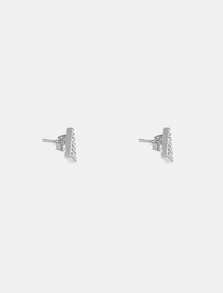 ARETES TIPO BROQUEL EN CHAPA DE ORO COLOR PLATA CON FORMA DE TRIÁNGULO MEDIDA DE 1 CM DE LARGO - MICHELLE ACCESORIOS